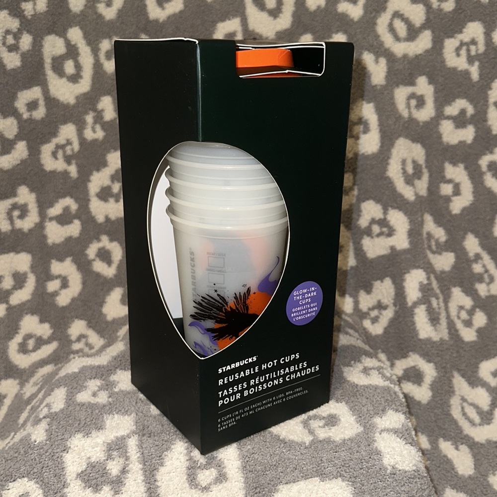 Starbucks Reusable Hot 🥵 Cups (glow-in-the-dark) 6 cups (16oz each) with lids